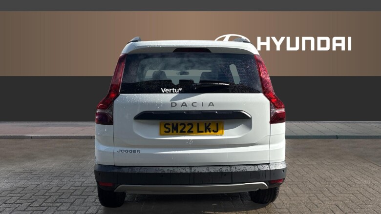 Dacia Jogger 1.0 TCe Essential 5dr Petrol Estate